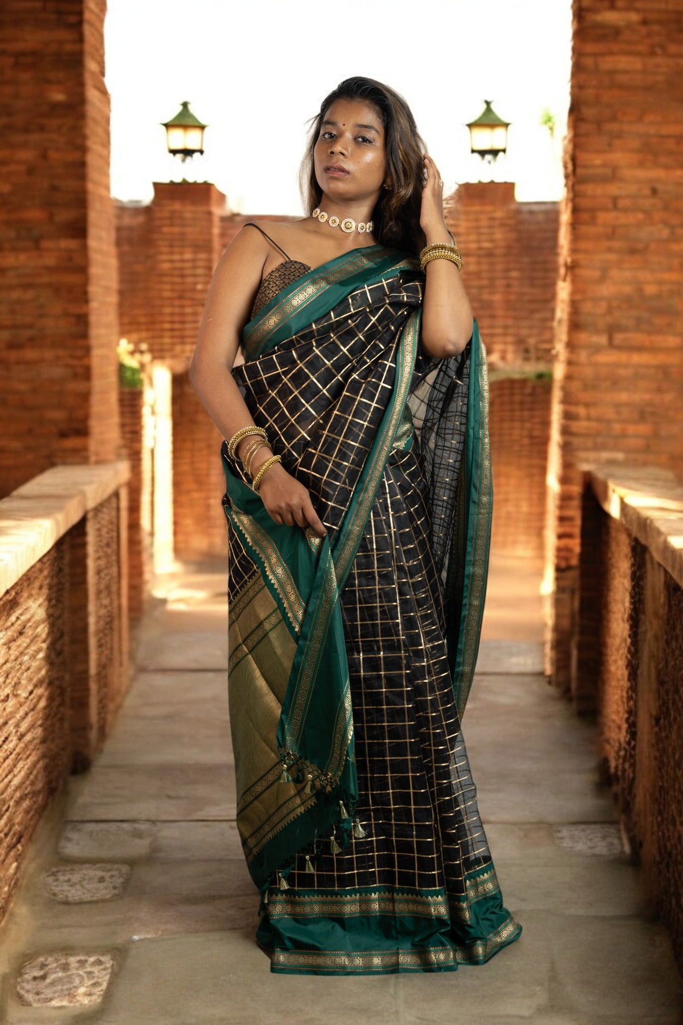 Emerald Dual-tone Checks Kora Elegance