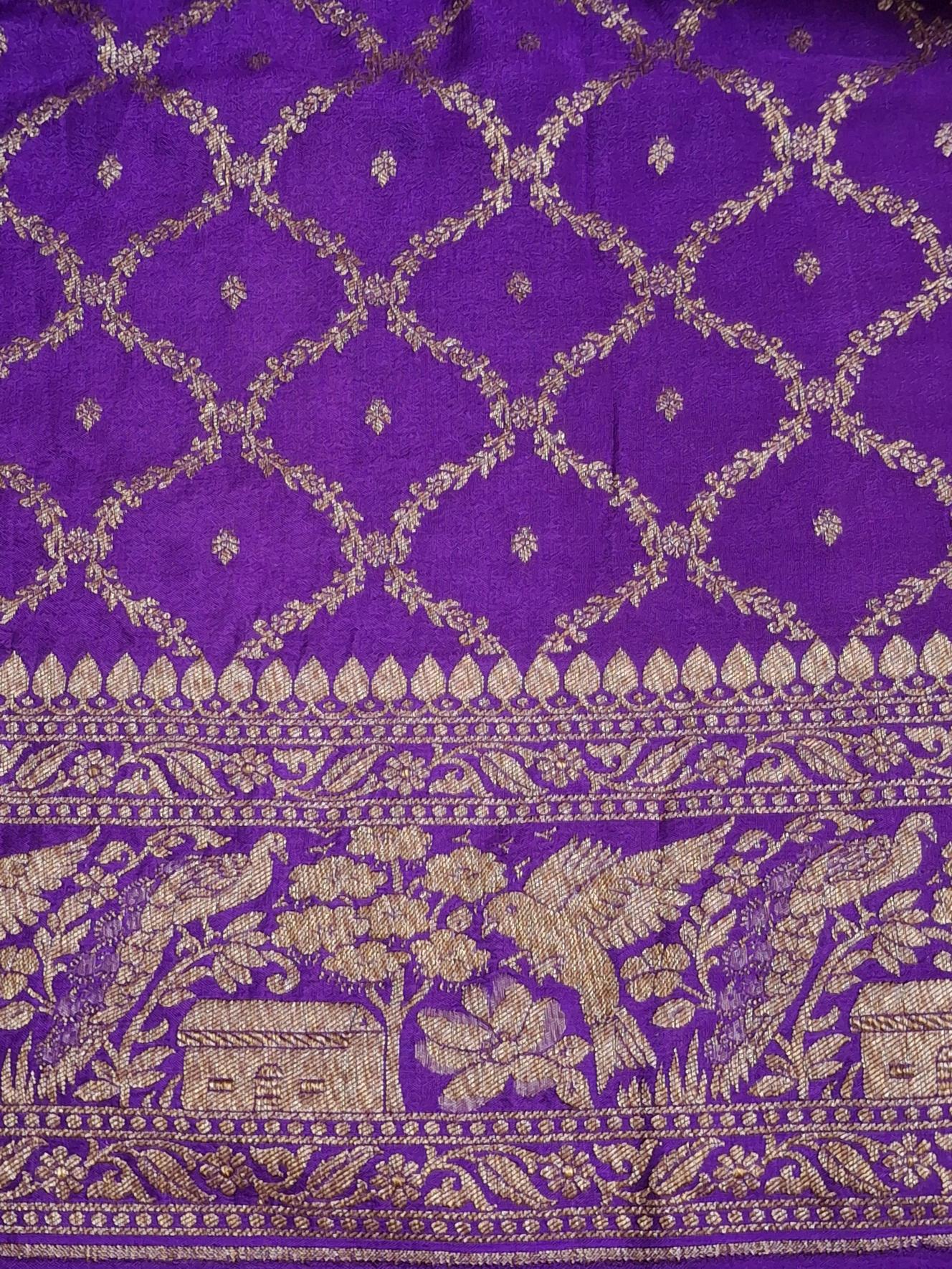 Shwet Royal Shikargah Grace