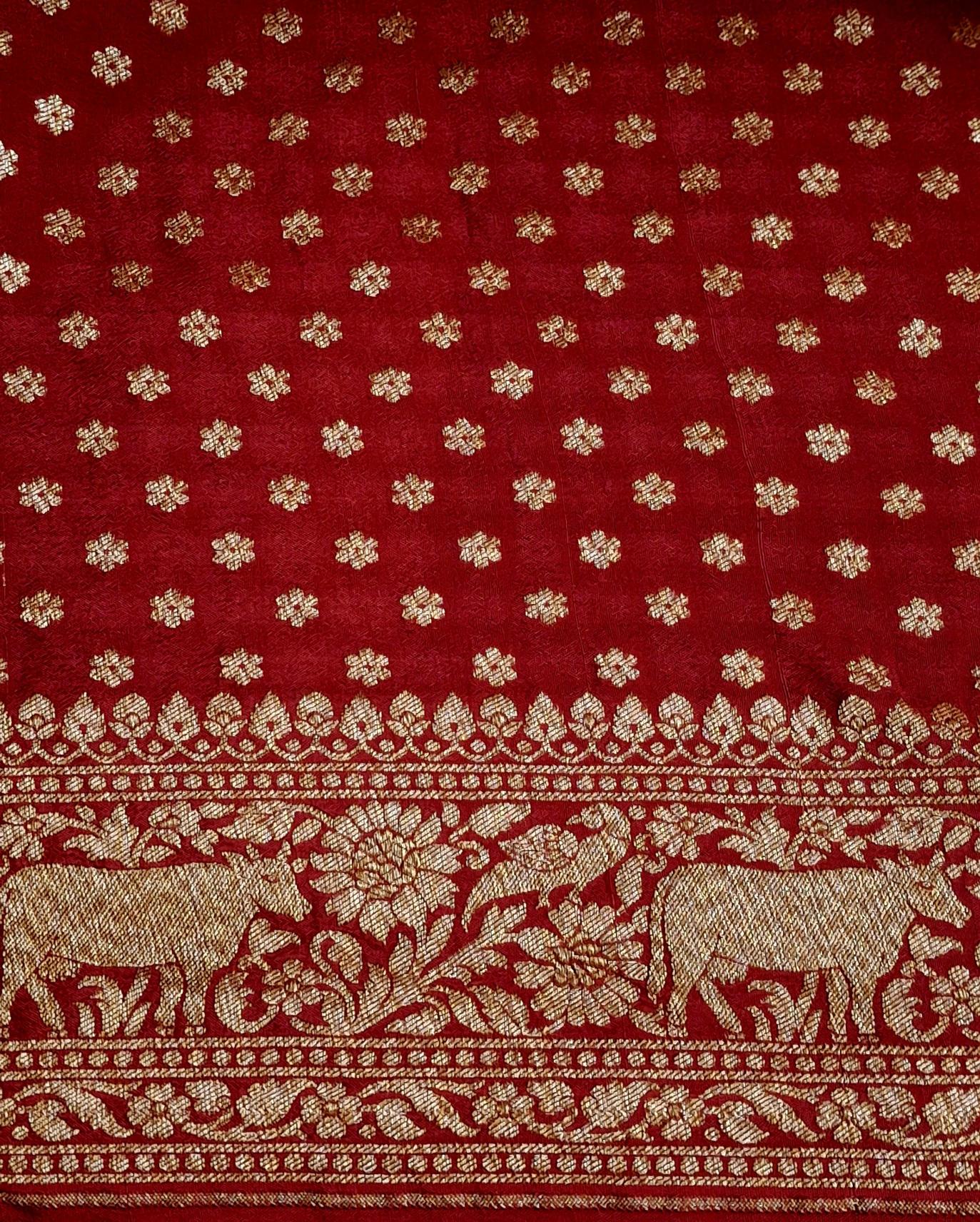 Gauri Multicolour Handpainted Shikargah