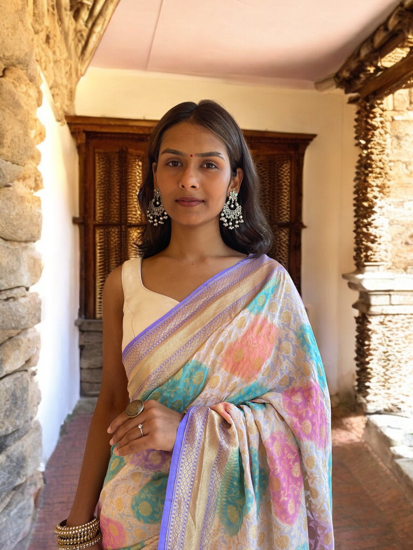 Paithani Garden in Painted Gleam
