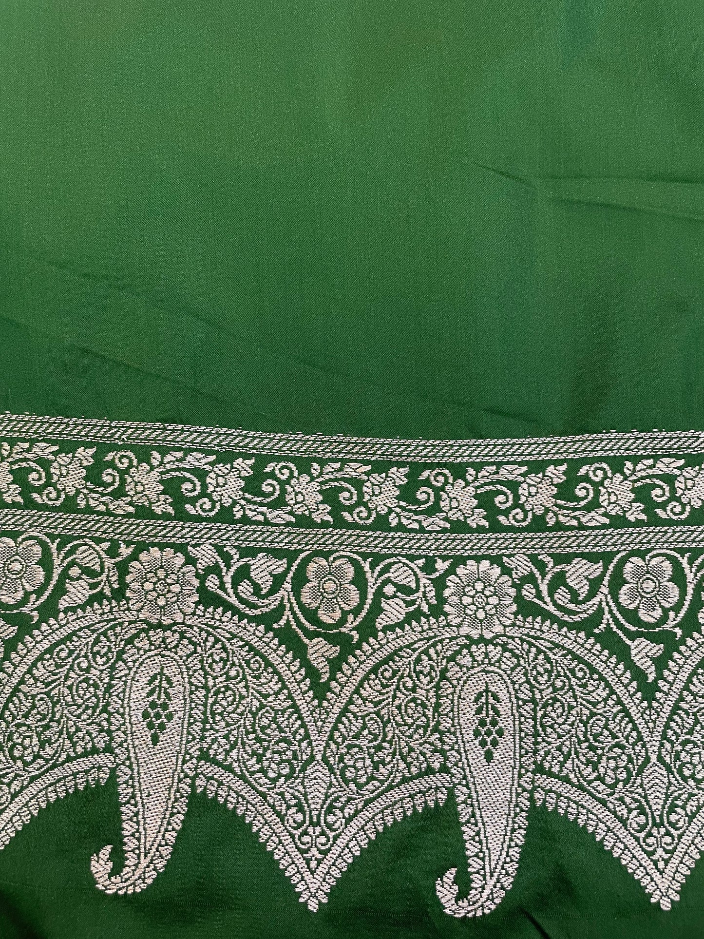 Emerald Regal Radiance Drape