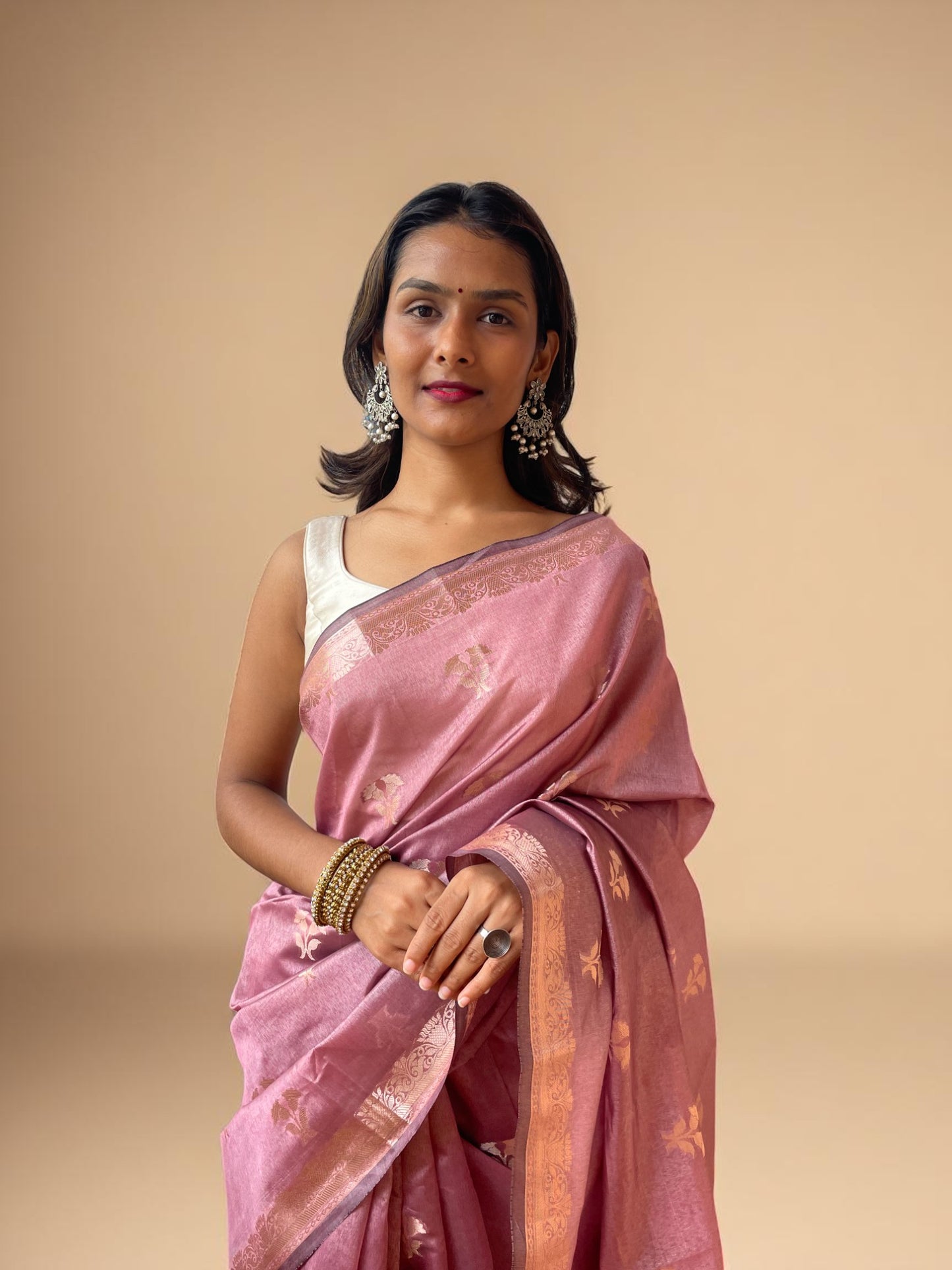 duski pink Petal Brocade Bloom