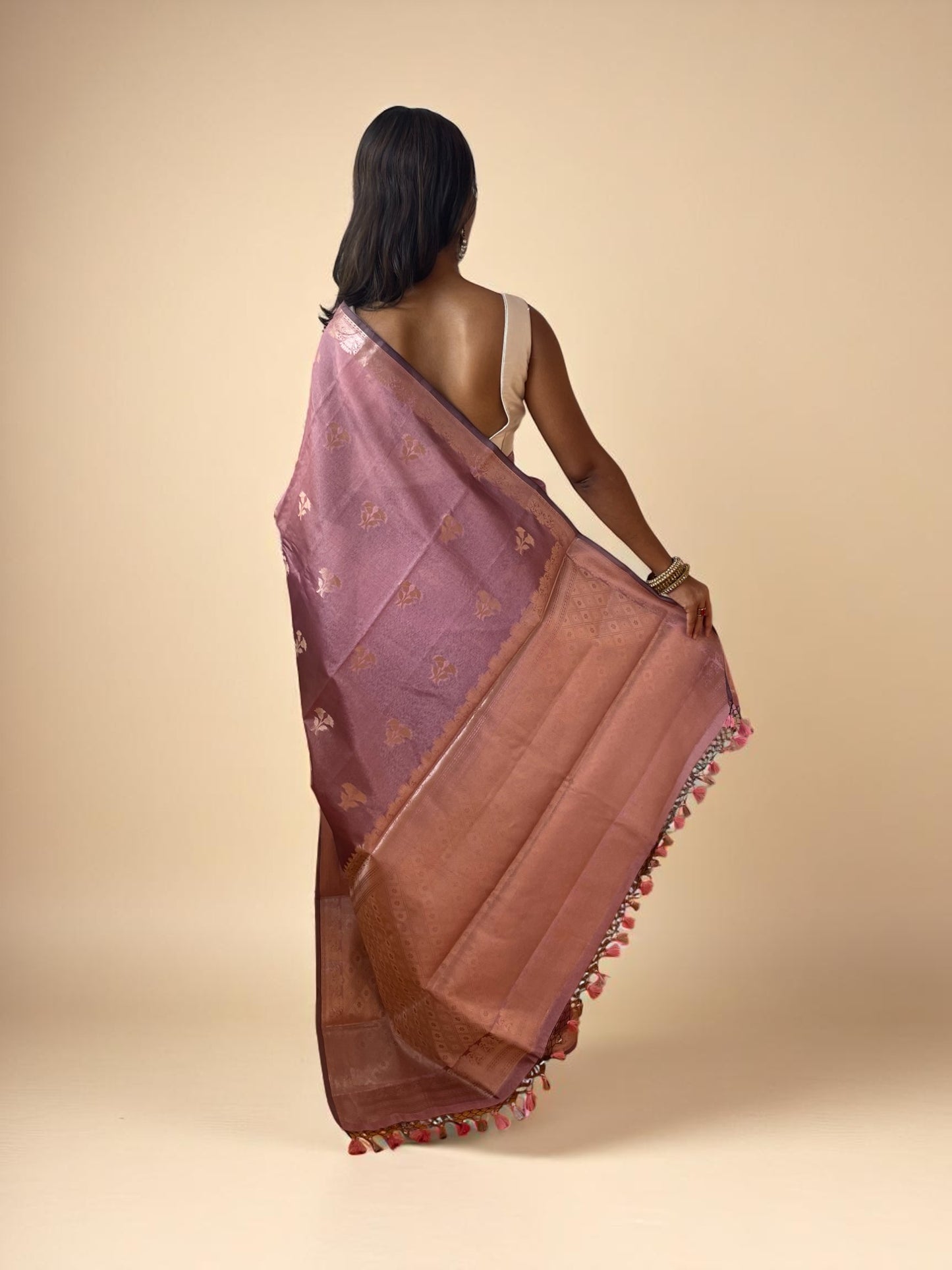 duski pink Petal Brocade Bloom