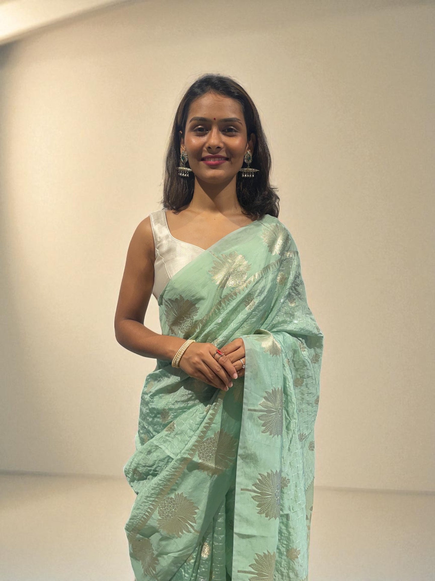 Ocean Dew Zari Threads
