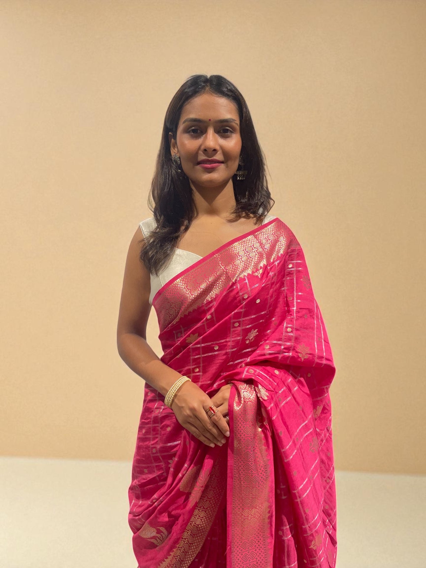Gulabi Geometry Banarasi Glow
