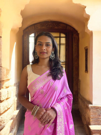 Pink Kalgi Mughal Floral Poise