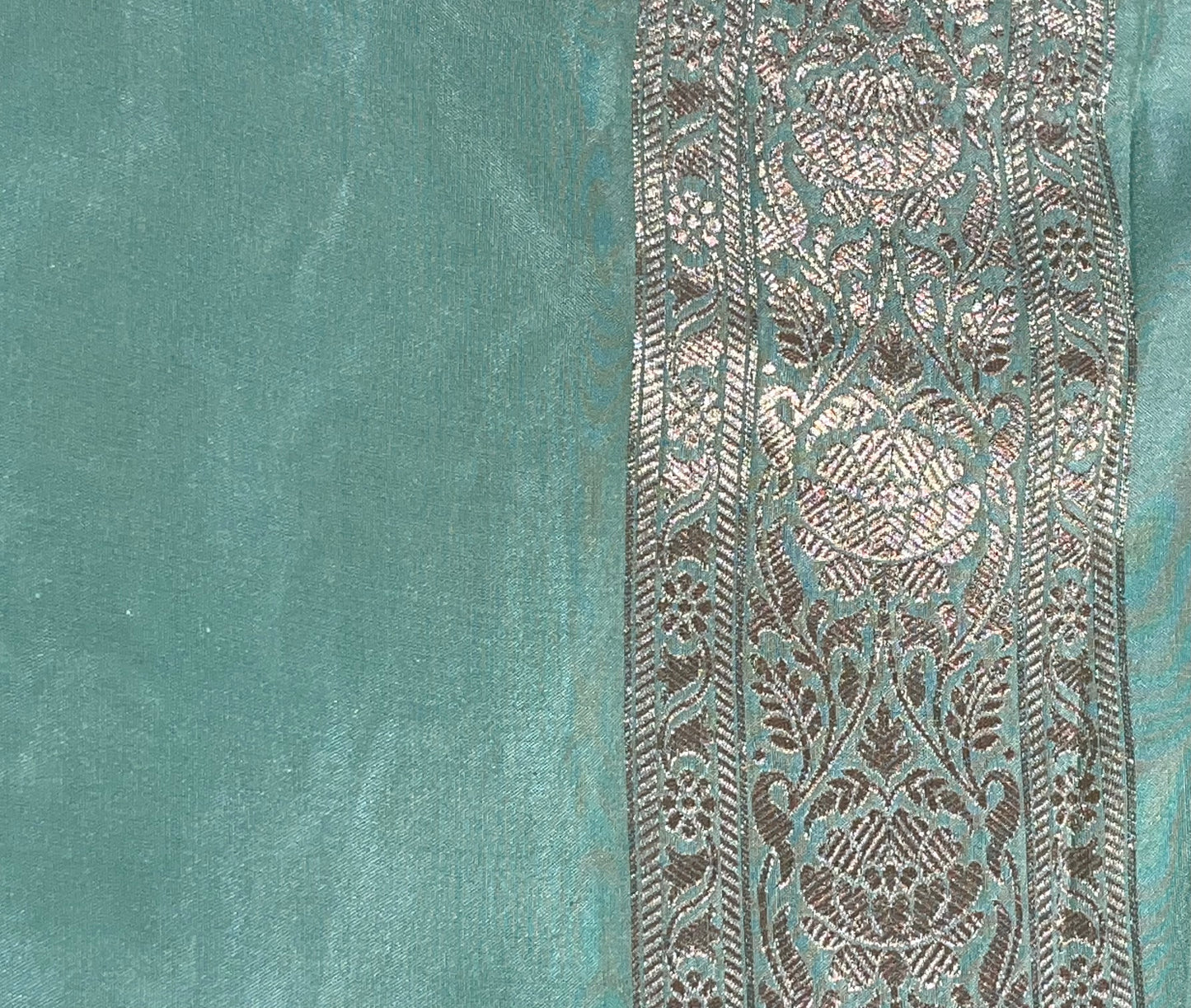 Seafoam Kalgi Elegance