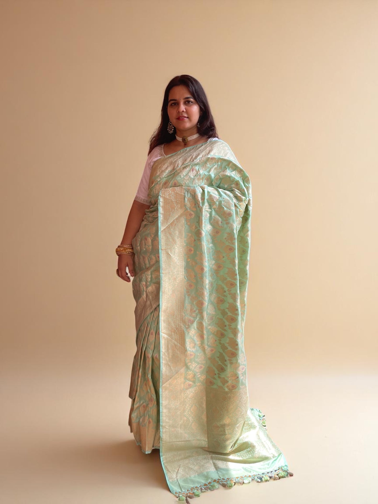 Seafoam Kalgi Elegance